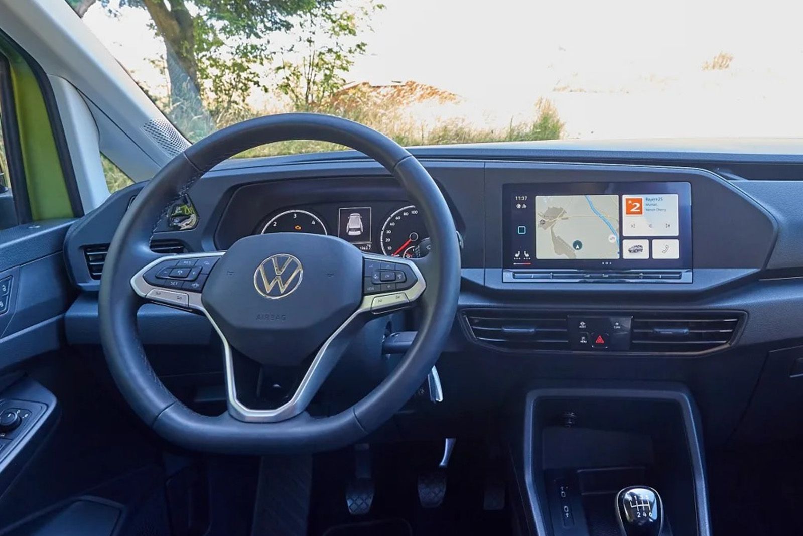 Volkswagen Nutzfahrzeuge Caddy California, Cockpitansicht